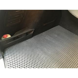 Prtljažna preproga (EVA, črna) SW Renault Megane III 2009–2016 fotografija 4