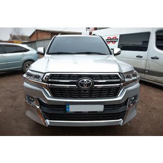 Komplet bodykita 2016-2021 (Executive 2021) Toyota Land Cruiser 200 2007–2021 fotografija 4