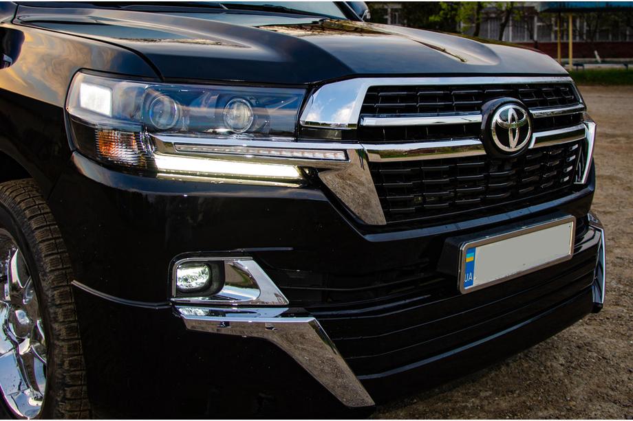 Toyota Land Cruiser 200 2007–2021 Komplet bodykita 2016-2021 (Executive 2021) Fotografija 17