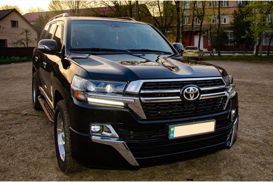 Toyota Land Cruiser 200 2007–2021 Komplet bodykita 2016-2021 (Executive 2021) Fotografija 13
