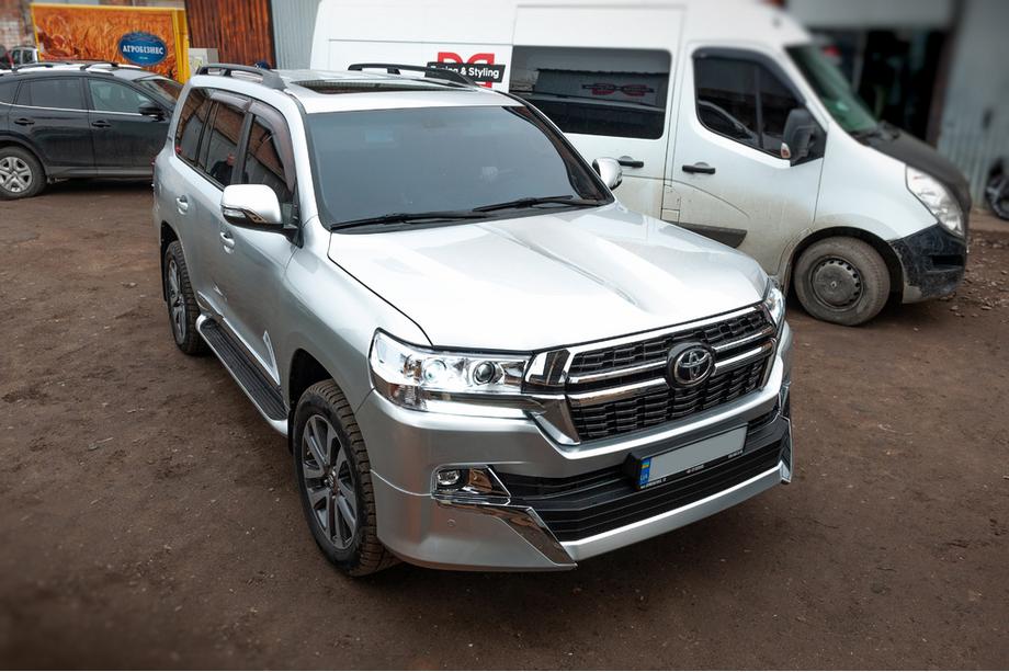 Toyota Land Cruiser 200 2007–2021 Komplet bodykita 2016-2021 (Executive 2021) Fotografija 5