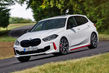 Predstavljen nabrit spredaj gnan hatchback BMW 128ti fotografija 1