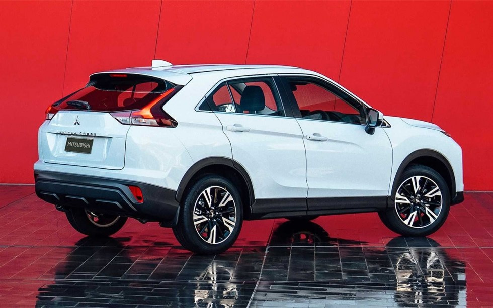 Razkrit posodobljeni crossover Mitsubishi Eclipse Cross
