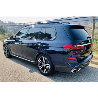 OEM stranski pragovi (2 kosa) BMW X7 G07 2019– fotografija 1