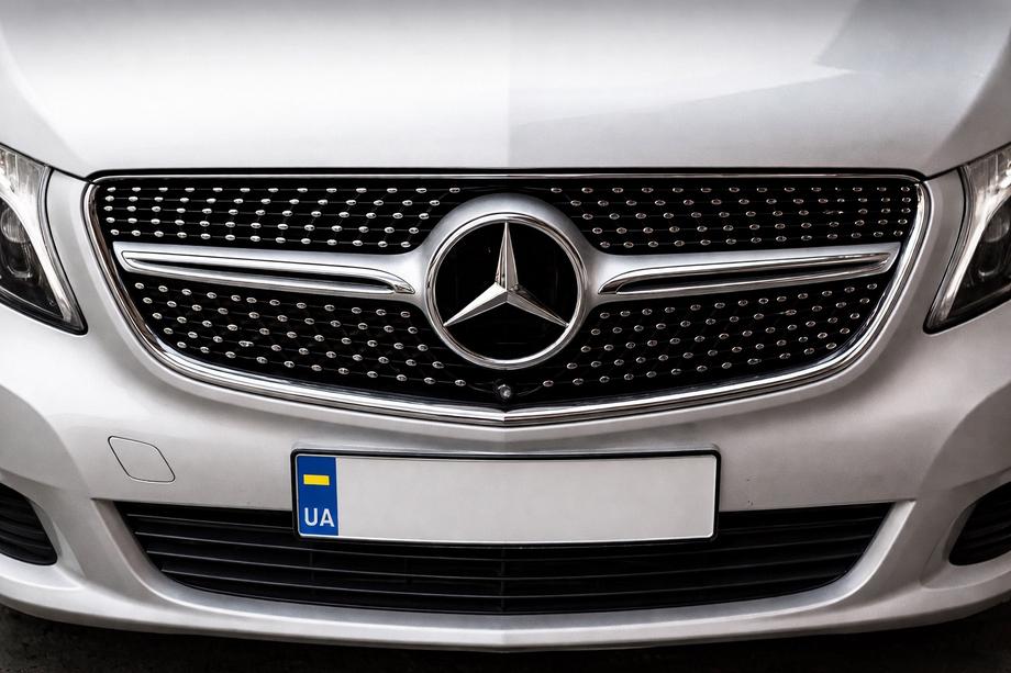 Mercedes Vito/V-razred W447 2014– Sprednja maska Diamond (2014-2019 za V-class) Image
