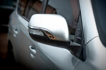 Toyota Land Cruiser 200 2007–2021 Kompletno ogledalo Executive (Za 2012-2016, 1 kos) fotografija 1