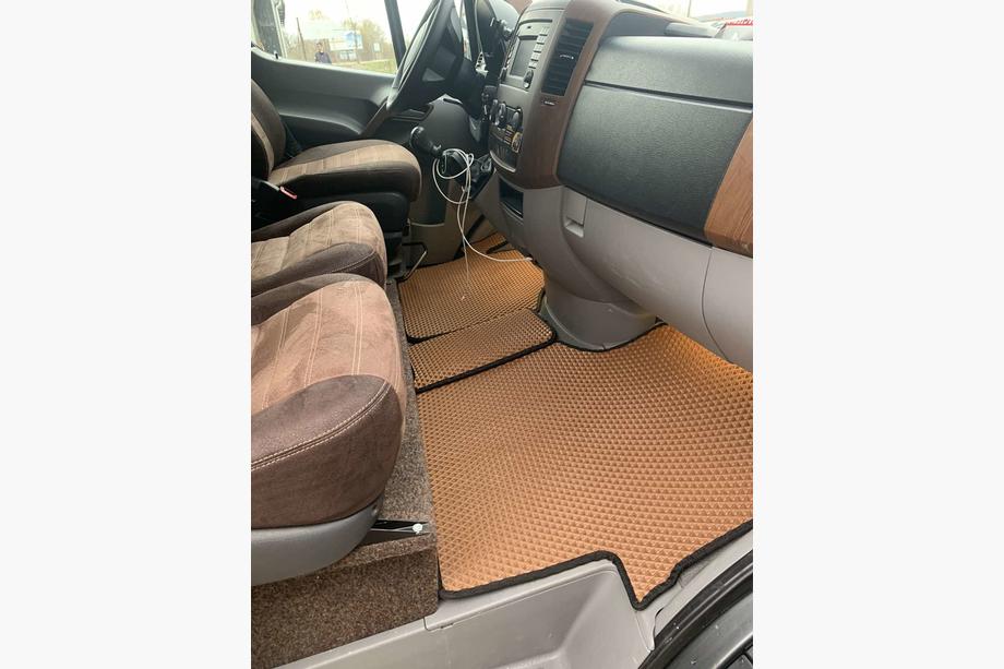 Volkswagen Crafter 2006–2016 EVA V1 preproge za avto (rjave) Image