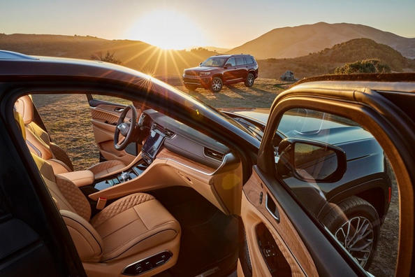 Predstavljen posodobljeni Jeep Grand Cherokee 2021