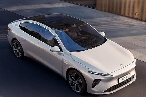 Kitajci bodo izdali električno limuzino z dosegom do 1000 km