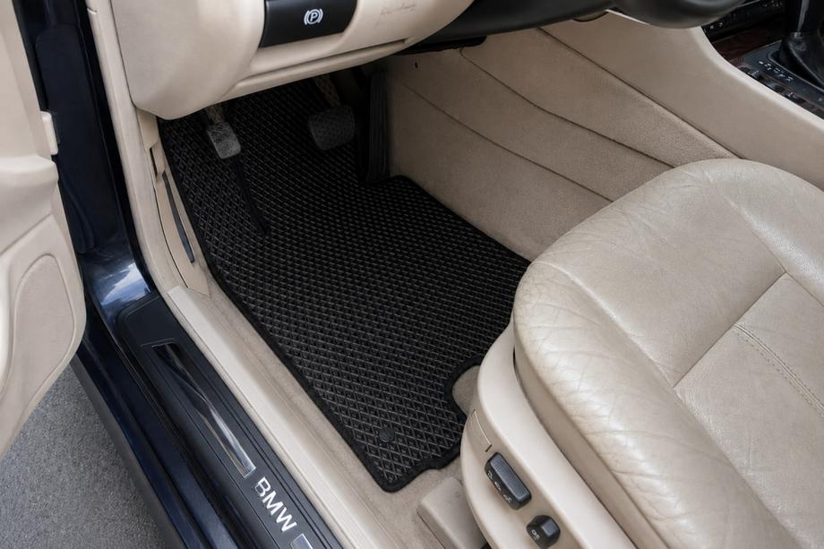 BMW serija 7 E38 1994–2001 Avtomobilske preproge (EVA, črne) Image