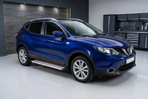 Nissan Qashqai 2014–2021 Bočne stopnice Maya Red-Grey (2 kos, aluminij) fotografija 1