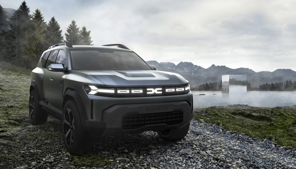 Dacia pripravlja velik sedemsedežni crossover