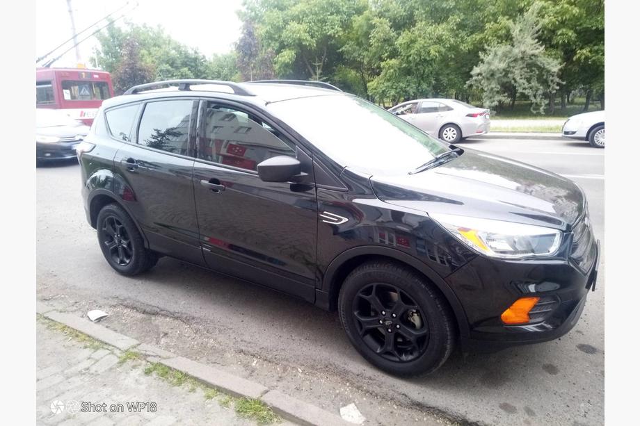 Ford Kuga/Escape 2013–2019 Turške strešne sani, črne (2 kosa) Image