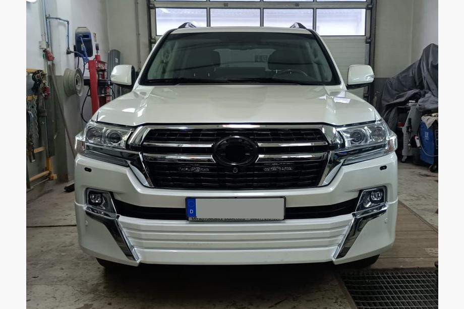 Toyota Land Cruiser 200 2007–2021 Facelift predelovalni komplet iz LC200 2008-2015 na 2021 Executive Fotografija 44