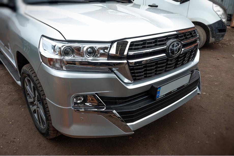 Toyota Land Cruiser 200 2007–2021 Facelift predelovalni komplet iz LC200 2008-2015 na 2021 Executive Fotografija 14