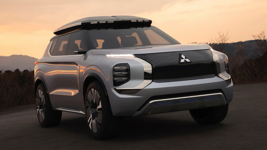 Novi Mitsubishi Outlander 2 021: kakšen bo in kdaj bo premiera