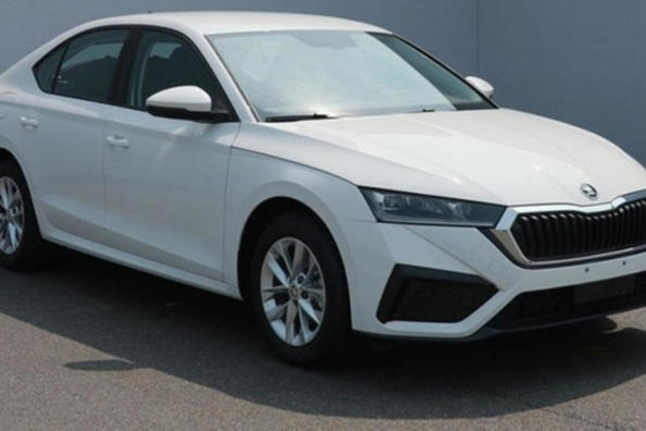 Podaljšana Skoda Octavia Pro debitira na Kitajskem