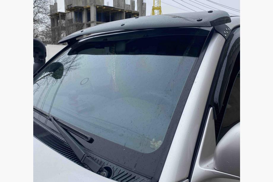 Toyota Land Cruiser 100 1998–2007 Senčnik za vetrobransko steklo Image