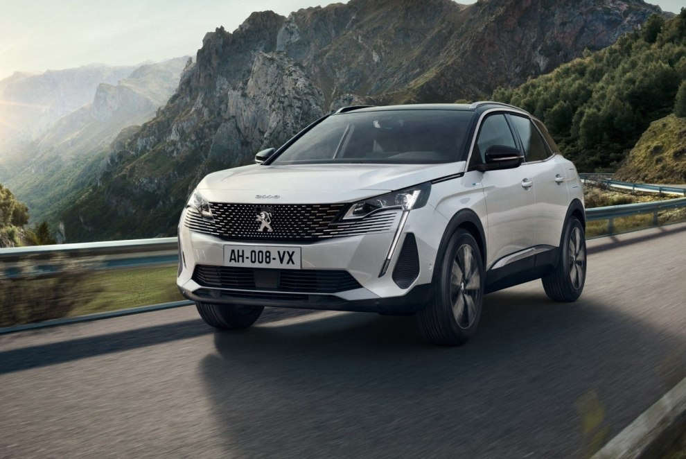 Pregled prenovljene različice križanca Peugeot 3008
