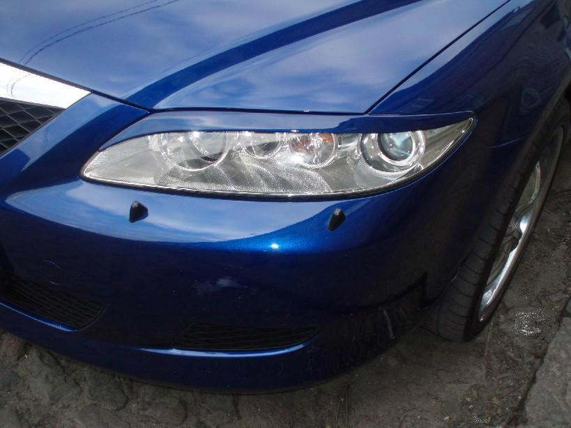 Kako pravilno namestiti trepalnice na žaromete