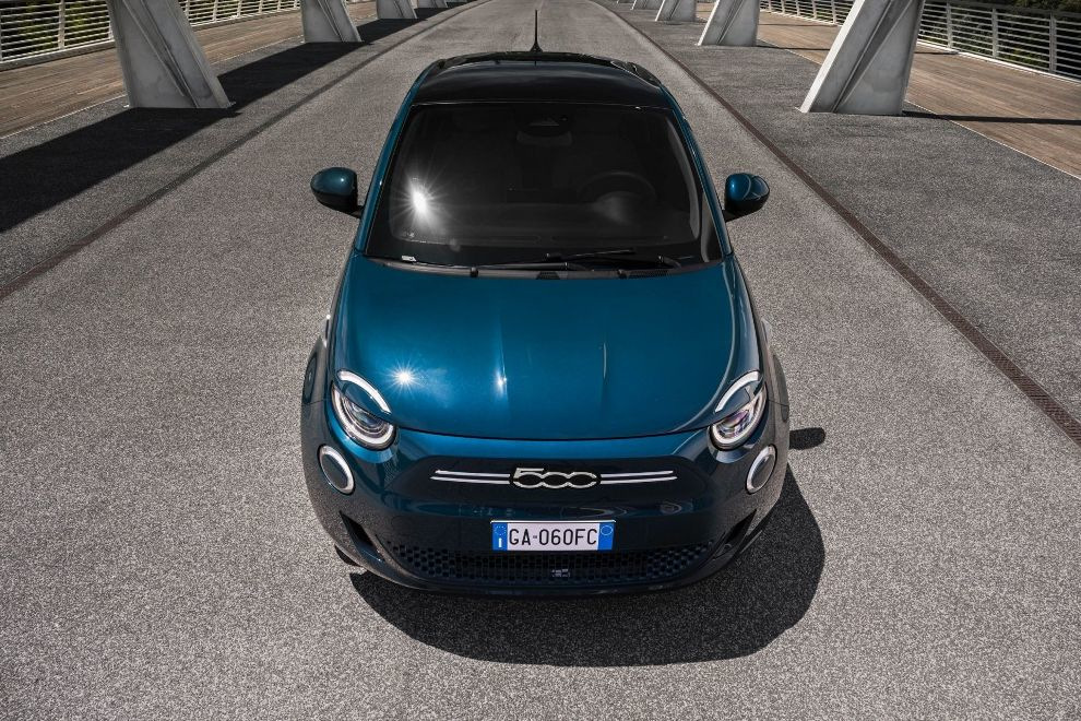 Test električnega subkompaktnega kombilimuzinskega Fiat 500e