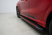 Ford Puma 2019– Bočne stopnice Maya Red (2 kos, aluminij) fotografija 1