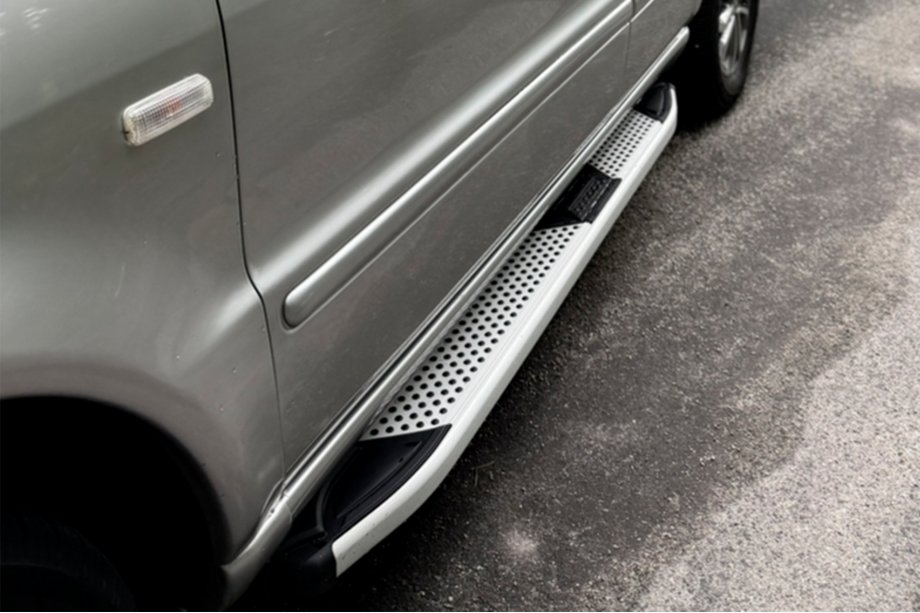 Mercedes ML W163 1997–2005 Mevsim Grey bočne stopnice (2 kos, aluminij) Image