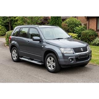 Mevsim Grey bočne stopnice (2 kos, aluminij) Suzuki Grand Vitara 2005–2017 fotografija 1