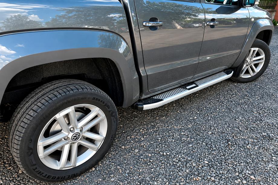 Volkswagen Amarok 2010–2022 Mevsim Grey bočne stopnice (2 kos, aluminij) Image