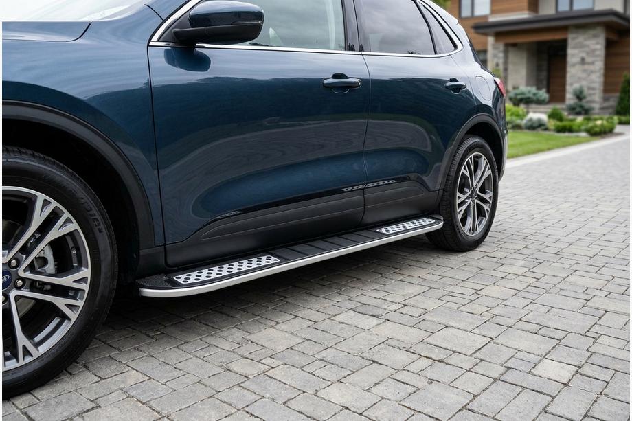 Ford Kuga/Escape 2019– Stranske stopnice Tayga V2 (2 kos, aluminij) Fotografija 1