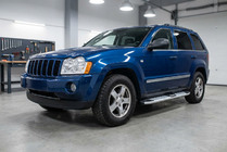 Jeep Grand Cherokee WK 2004–2010 Mevsim Grey bočne stopnice (2 kos, aluminij) fotografija 1