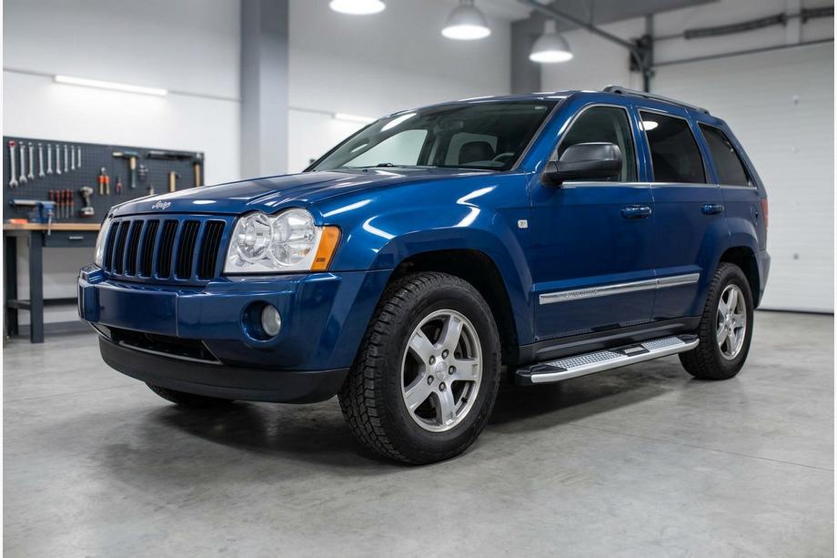 Jeep Grand Cherokee WK 2004–2010 Mevsim Grey bočne stopnice (2 kos, aluminij) Image