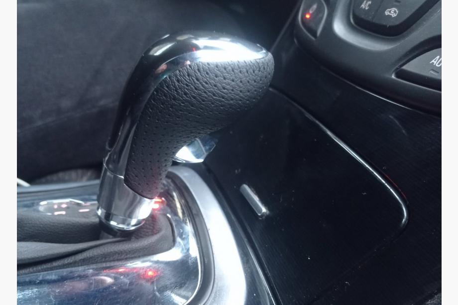 Opel Insignia 2008–2017 Gumb prestavne ročice za avtomatski menjalnik (premium tip-2) Image