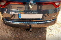 Renault Megane IV 2016–2025 Nerjaveča zaščitna letev zadnjega odbijača Carmos (SW) fotografija 5