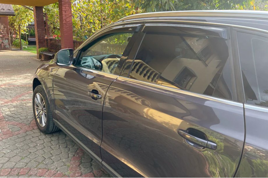 Audi Q5 2008–2017 Deflektorji oken (4 kosi, HIC) Image