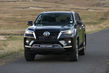 Pregled posodobljenega SUV-ja Toyota Fortuner fotografija 1