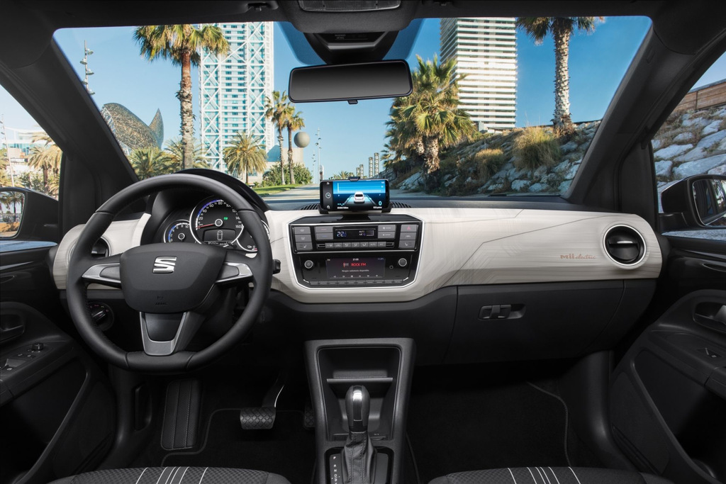 Pregled kompaktnega električnega kombilimuzinskega SEAT Mii Electric