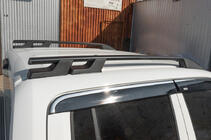 Volkswagen Amarok 2010–2022 Strešne sani OmsaLine Sport (2 kosa, črne) fotografija 3