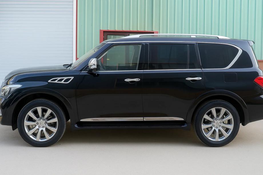 Nissan Armada 2016–2024 Zaščitne letve vrat (4 kosi, kromirane) Fotografija 3