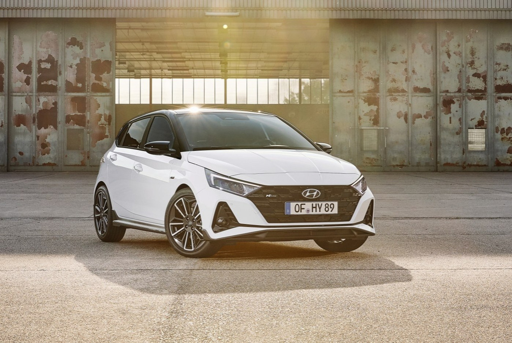 Nova generacija kompaktnega kombilimuzinskega Hyundai i20 s sprednjim pogonom