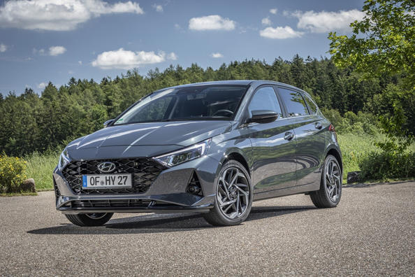 Nova generacija kompaktnega kombilimuzinskega Hyundai i20 s sprednjim pogonom Fotografija 1