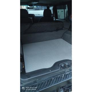 Preproga za prtljažnik (EVA, siva) Jeep Cherokee XJ 1984–2001 fotografija 1