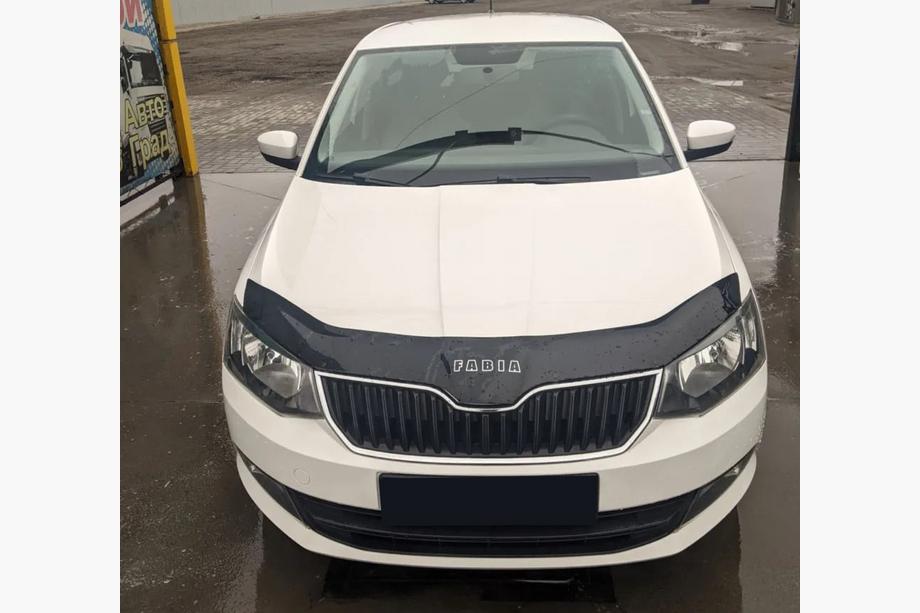 Skoda Fabia 2014–2021 Deflektor pokrova motorja (VIP) Image