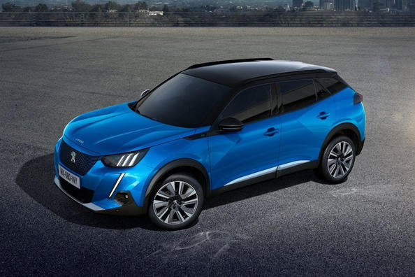 Test subkompaktnega električnega križanca Peugeot e-2008