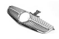 Mercedes razred C W204 2007–2015 Sprednja maska Diamond Silver (za C63) fotografija 3