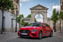 Mercedes CLA C118 2019– Sprednja maska Panamericana GT (za CLA45s) fotografija 1