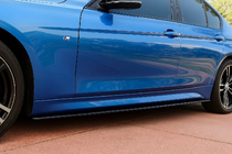BMW serija 3 F30/F31 2012–2019 Obloge pragov EuroCap (za M-Sport prage, črna visok sijaj) fotografija 1