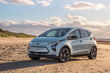 Pregled posodobljene kombilimuzine Chevrolet Bolt EV fotografija 1