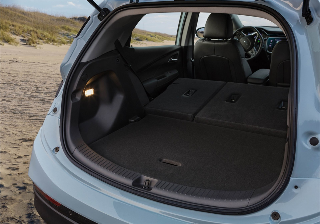 Pregled posodobljene kombilimuzine Chevrolet Bolt EV
