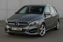 Mercedes B-class W246 2011–2018 Sprednja maska Diamond Silver (2015-2018) fotografija 1